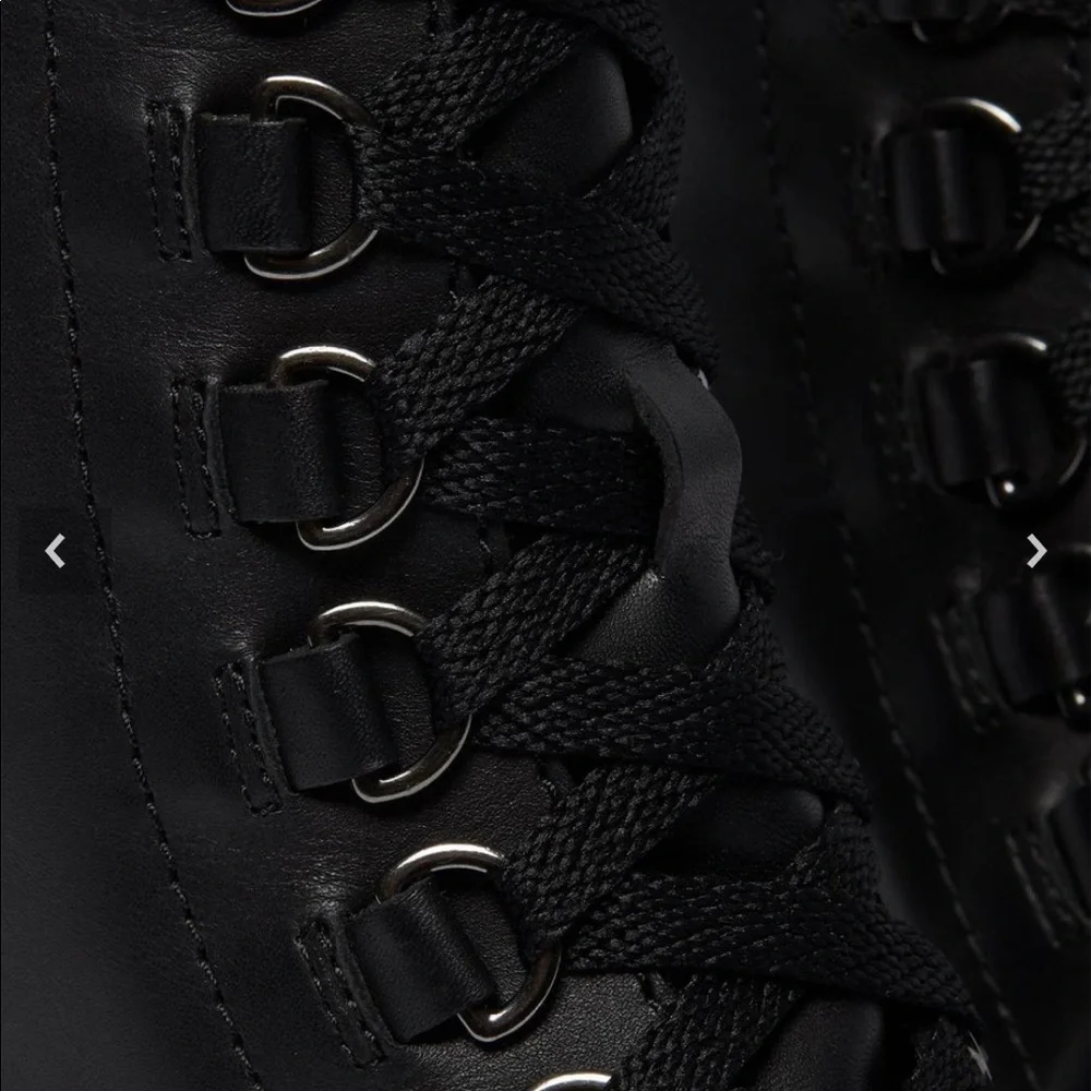 - Dr MARTENS CHESNEY BLACK BOOT Heel Lace Up Size: 8 - Picture 7 of 8